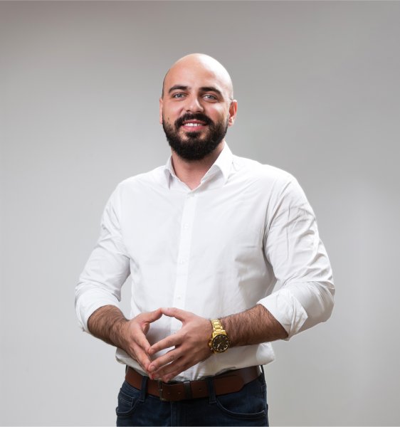 Adrian S H Vasiu