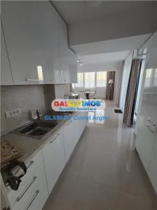 Inchiriem penthouse in zona centrala - foto 14