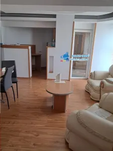 De inch   apartament  ultracentral  3 cam toate dotarile si terasa - foto 7