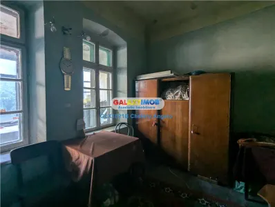 Unirii vila S+P+1 , spațiu comercial la parter,SU 206mp teren 293mp - foto 15