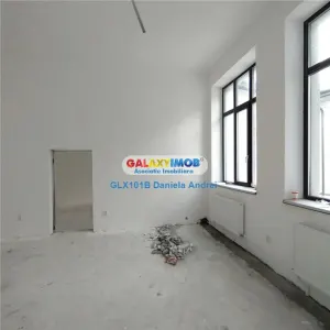 De vanzare VILA cu 26 camere + TEREN 450 mp ULTRACENTRAL 2800000 EURO - foto 12