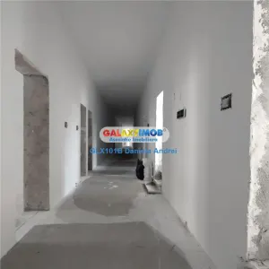 De vanzare VILA cu 26 camere + TEREN 450 mp ULTRACENTRAL 2800000 EURO - foto 24