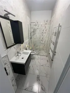 Vanzare apartament 2 camere - foto 3