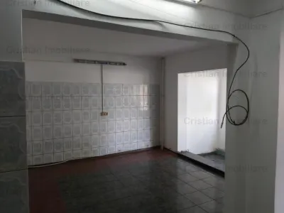 Apartament pretabil Spatiu comercial  PE COLT 3 cam confort 1 Decomandat - foto 7