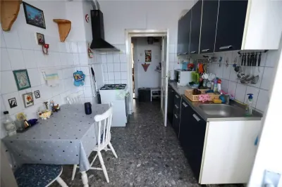 2 CAMERE ASTRA , JUDETEAN - foto 3