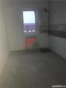 OPORTUNITATE! Apartament 3 camere decomandat- Drumul Fermei - foto 4