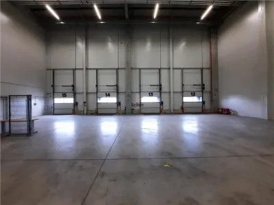 Spatiu Industrial - 2300 mp - Logistica - Productie - Depozitare - foto 7