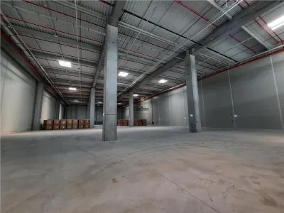 Spatiu Industrial - 2500 mp - Logistica - Depozitare - Distributie - foto 9