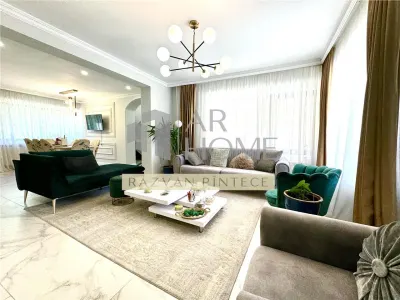 Vila superba P+1E+M, 5 camere, teren 670 mp,  zona Nord Ploiesti - Ploiesti