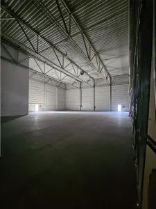 Spatiu Industrial - 2000 mp - Logistica - Depozitare - Distributie - foto 3