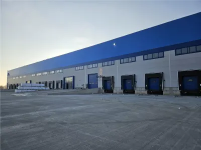 Spatiu Industrial - 5000 mp - Logistica - Productie - Depozitare - foto 4