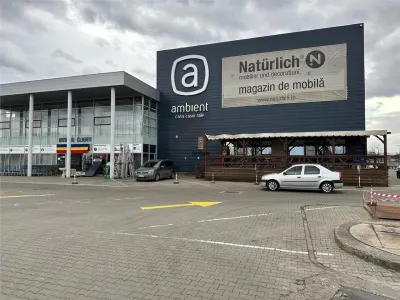 Spatiu Comercial - 1000 mp - Showroom - Depozitare - foto 2