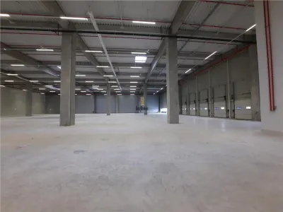 Spatiu Industrial - 5000 mp - Logistica - Productie - Depozitare - Distributie - Oradea
