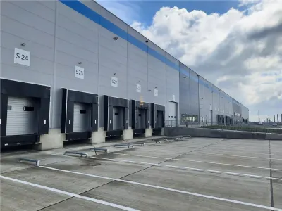 Spatiu Industrial - 2500 mp - Logistica - Productie - Depozitare - Distributie - foto 4