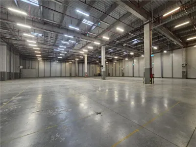 Spatiu Industrial - 3000 mp - Logistica - Productie - Depozitare - foto 6