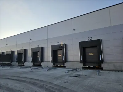 Spatiu Industrial - 900 mp - Productie - Depozitare - foto 4