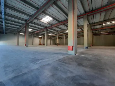 Spatii Industriale - 6500 mp - Logistica - Productie - Depozitare - Distributie - foto 3