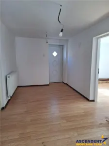 Apartament in casa, de inchiriat, rezidential/ spatiu birouri, Ghimbav-Centru - foto 12