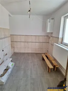 Apartament in casa, de inchiriat, rezidential/ spatiu birouri, Ghimbav-Centru - foto 13