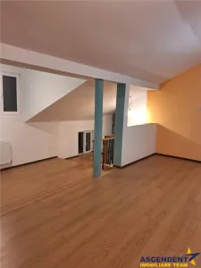 Apartament in casa, de inchiriat, rezidential/ spatiu birouri, Ghimbav-Centru - foto 18