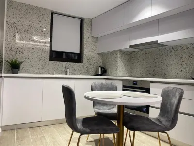 INCHIRIERE APARTAMENT 2 CAMERE Zona HERASTRAU SOS NORDULUI SECTOR 1 - foto 2