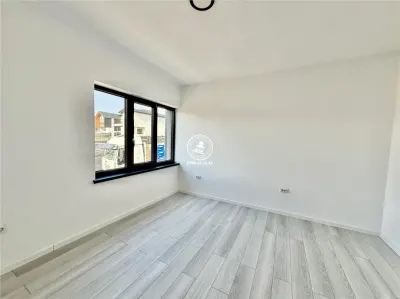 Casa vile vanzare Miroslava - foto 14