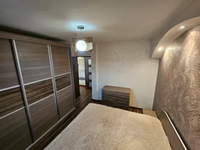 Vanzare apartament 3 camere superb | Calea Vacaresti | metrou Timpuri Noi | bloc 1986 reabilitat | stradal | 2 bai | renovat | amenajat | - foto 14