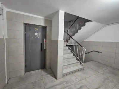 Vanzare apartament 3 camere superb | Calea Vacaresti | metrou Timpuri Noi | bloc 1986 reabilitat | stradal | 2 bai | renovat | amenajat | - foto 8