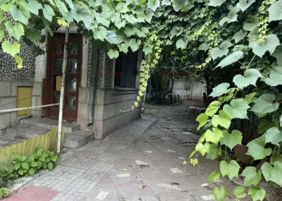 Vanzare teren 342 mp + casa demolabila/renovabila | Unirii - Matei Basarab - Alba Iulia | - foto 2