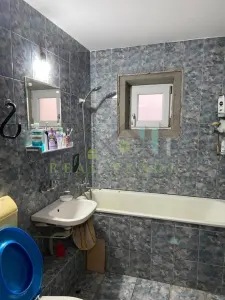 Apartament 3 camere etaj intermediar zona Noua - foto 10