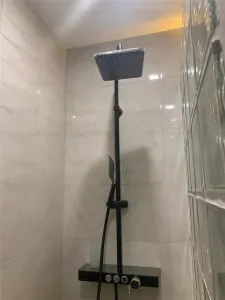 Vanzare apartament 2 camere | Victoriei , langa Guvern | etaj 4/6 | bloc anvelopt cu lift | renovat | mobilat si utilat lux | - foto 17
