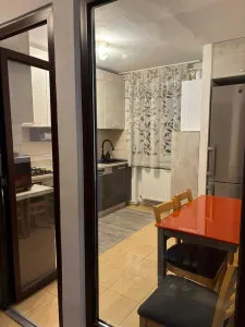 Apartament 4 camere etajul 1 Centrul Civic - foto 5