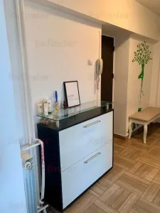 apartament 3 camere, Piata Alba Iulia , Decebal stradal, 82mp, decomandat, amenajat ,vedere integrala la bulevard, orientare Sud, loc parcare, liber. - foto 16