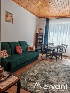 Apartament cu 4 camere de vanzare in Busteni - Busteni