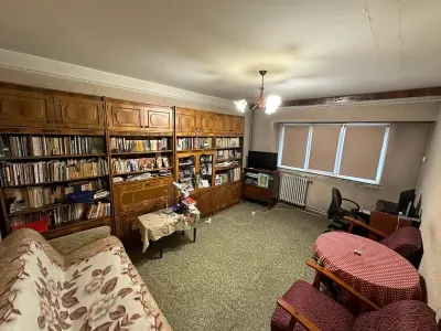 Apartament 3 camere, 2 bai, Bd. Independentei - Iasi