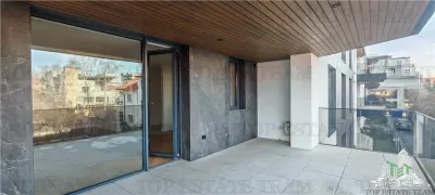 Apartament de 4 camere, cu finisaje premium, 160mp, 2bai, 2 bucatarii, toate utilitatile, piscina, complex rezidential securizat, zona Padurea Baneasa - foto 16