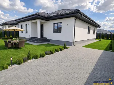 Cocheta vila noua, finisata, standard superior, intabulata, Izvor, Brasov - Tarlungeni
