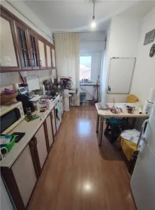 99mp - Etaj intermediar - Apartament 4 camere Nicolina zona Rond Vechi - foto 7