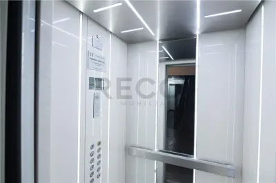 RECO, Apartament decomentat cu lift, 3 camere, Zona Rogerius, Oradea - foto 21