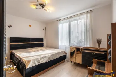 OFERTA TRANZACTIONATA! FILM & 3D ! Apartament 2 camere, echipat, balcon, areal cu atmosfera linistita,  Covasna. - foto 3