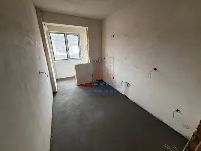 Apartament cu 2 camere in Hlincea 60 mp - foto 4