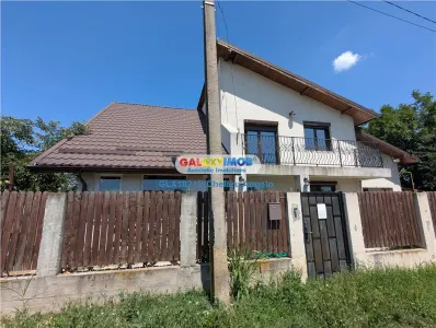 Adunatii Copaceni,Regatu Căilor,vila 5 cam, teren 600 mp,supr. 231 mp, - foto 2