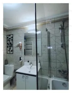 Vanzare apartament 2 camere | Delta Văcărești | bl 2021 | compartimentări caramida | parter/7 | mobilat si utilat | 51mp utili | - foto 13