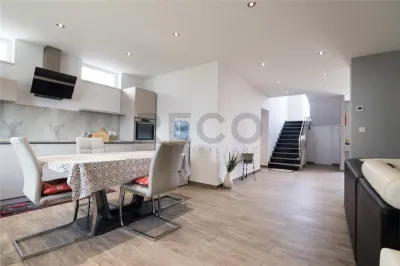 RECO Casa moderna in Sanmartin  zona Beverly Hills - foto 13