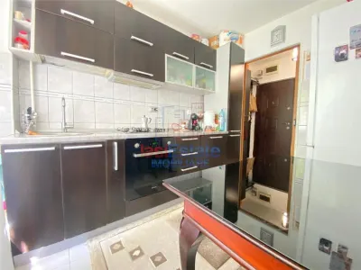 Apartament 2 camere zona Podu Ros - foto 6