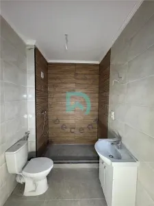 Garsoniera cu gradina proprie 48 mp - SELIMBAR - foto 6