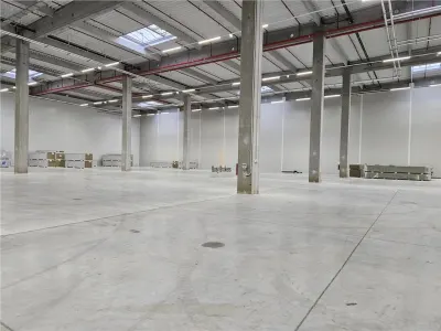 Spatiu Industrial - 10500 mp - Logistica - Productie - Depozitare - Distributie - Brasov
