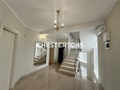 Vila exclusivista cu piscina si teren de 2500 mp în Domnesti - Eleganta, rafinament si oportunitate de investitie - foto 6