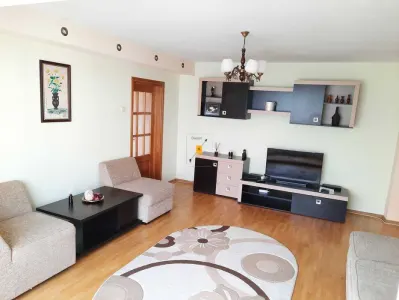 Inchiriere  Apartament cu  2 camere zona Centrala - foto 2