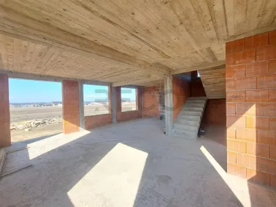 RECO Casa la rosu in Cihei- cu utilitati-la 5 minute de Oradea - foto 4